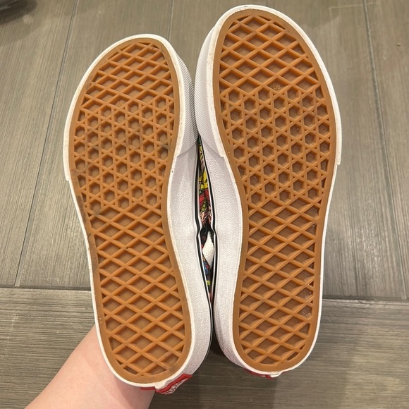 Vans Marvel Colorful Comic Print Sneakers - Picture 12 of 12